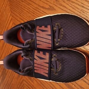 Nike Women's Running Shoes Size 8.5